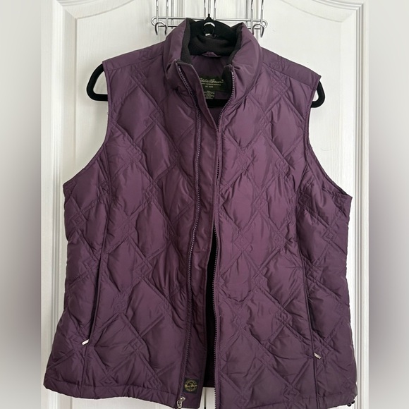 EDDIE BAUER WOMENS VEST, DOWN FILLED , PURPLE, size large - Picture 1 of 10